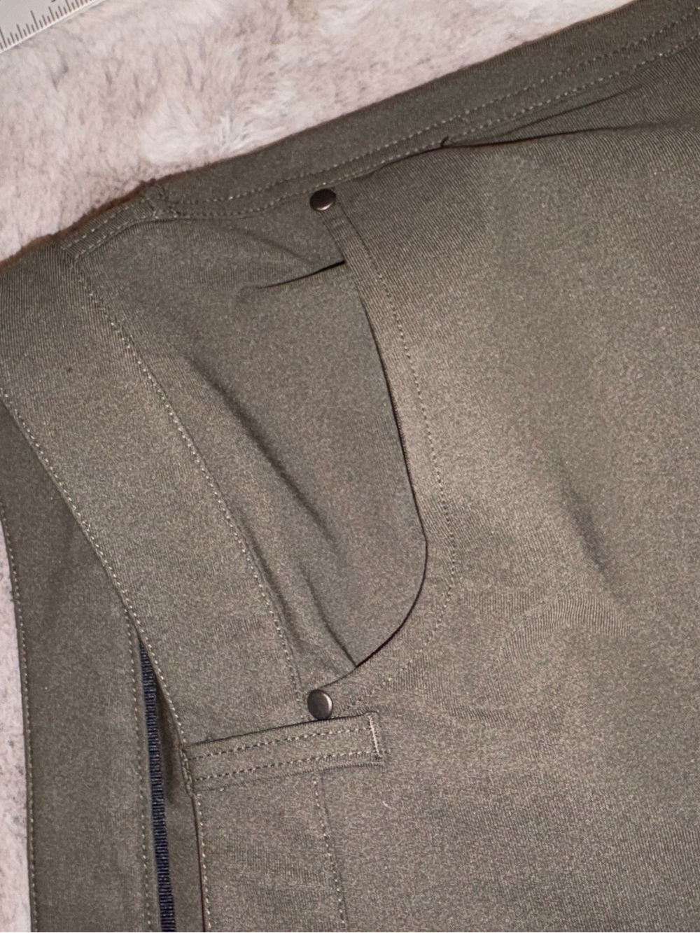 Lululemon Men's Straight Leg Pants - Picture 9 of 13